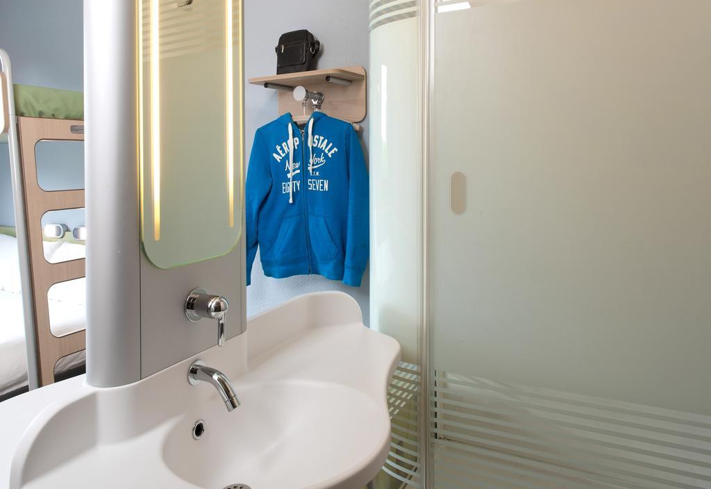 Ibis Budget Montceau Les Mines Esterno foto