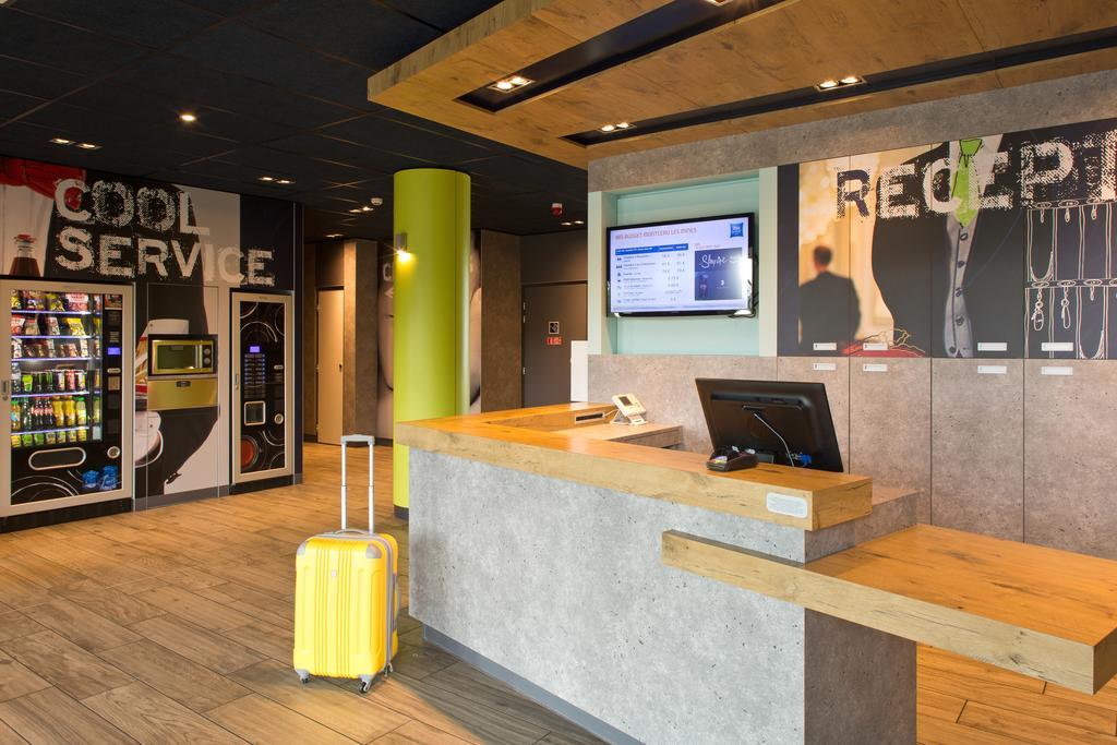 Ibis Budget Montceau Les Mines Esterno foto